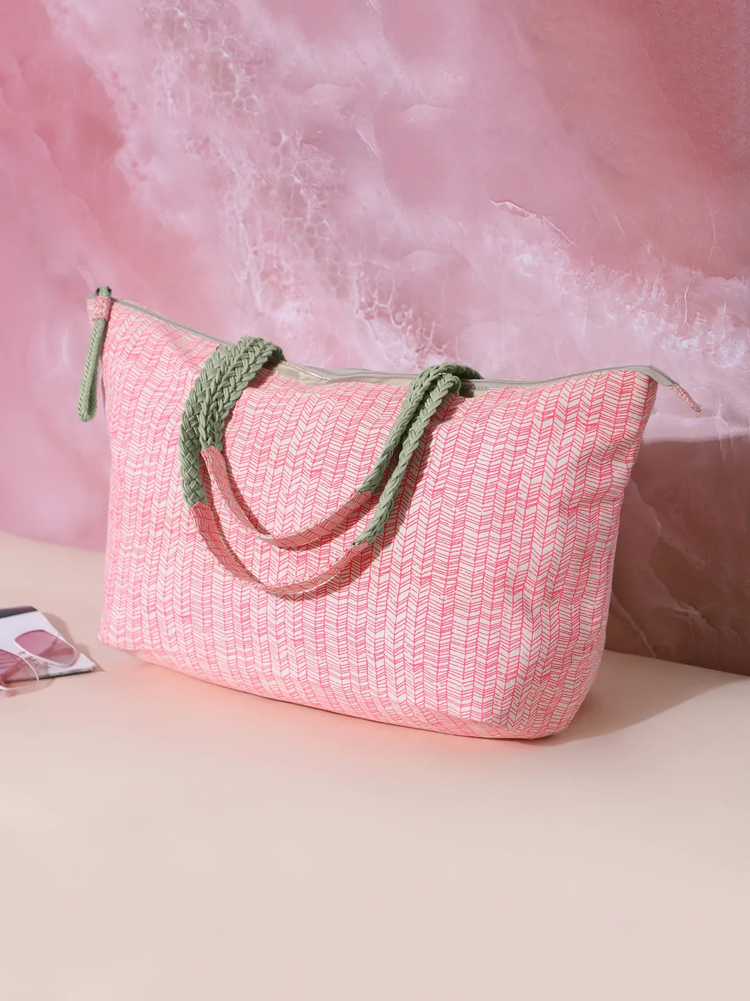 Berrylush Women Pink & White Geometric Printed Canvas Zipper-Up Oversized Tote Bag