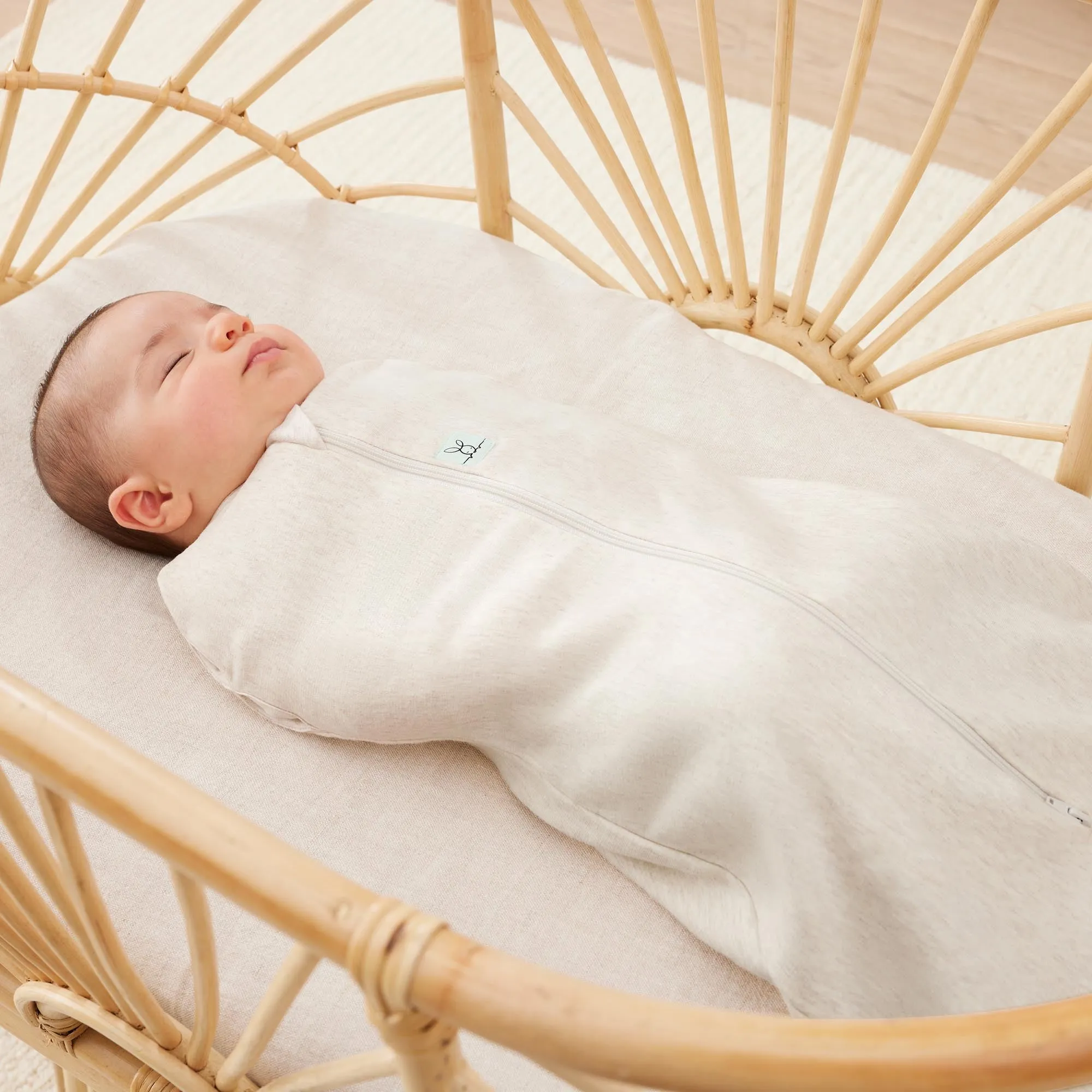 ergoPouch Swaddle Sleeping Bag 1 Tog - Oatmeal
