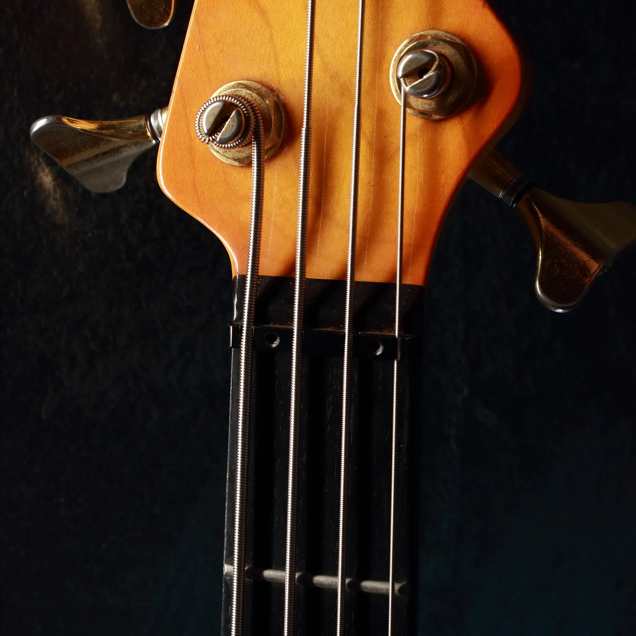 Fernandes P-Project Lightweight-J Honeyburst c1995