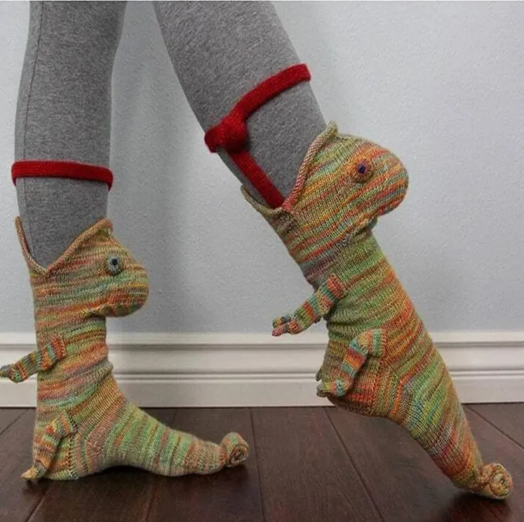 Funny Knitting Cuff Crocodile Animal Pattern Shark Socks