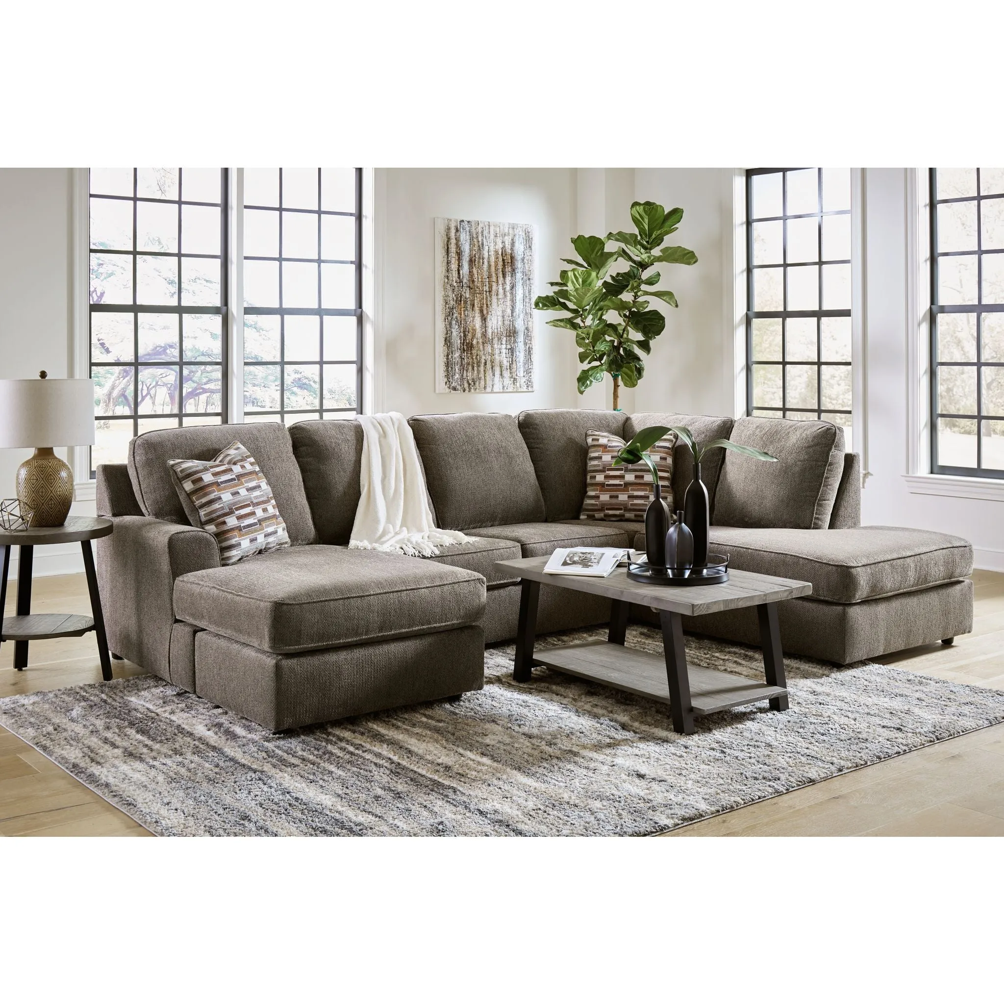 O'Phannon 2 Piece Sectional with Chaise