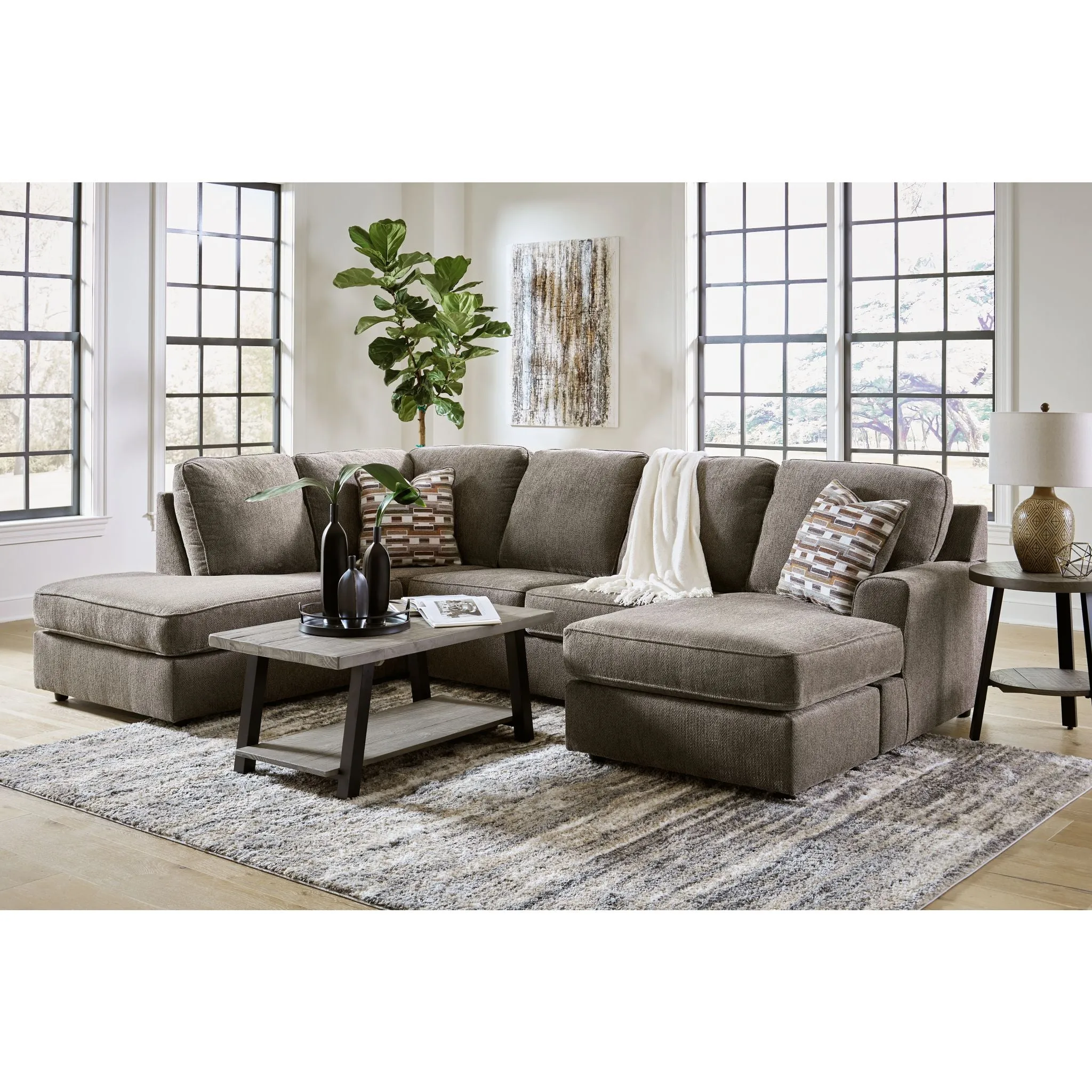 O'Phannon 2 Piece Sectional with Chaise