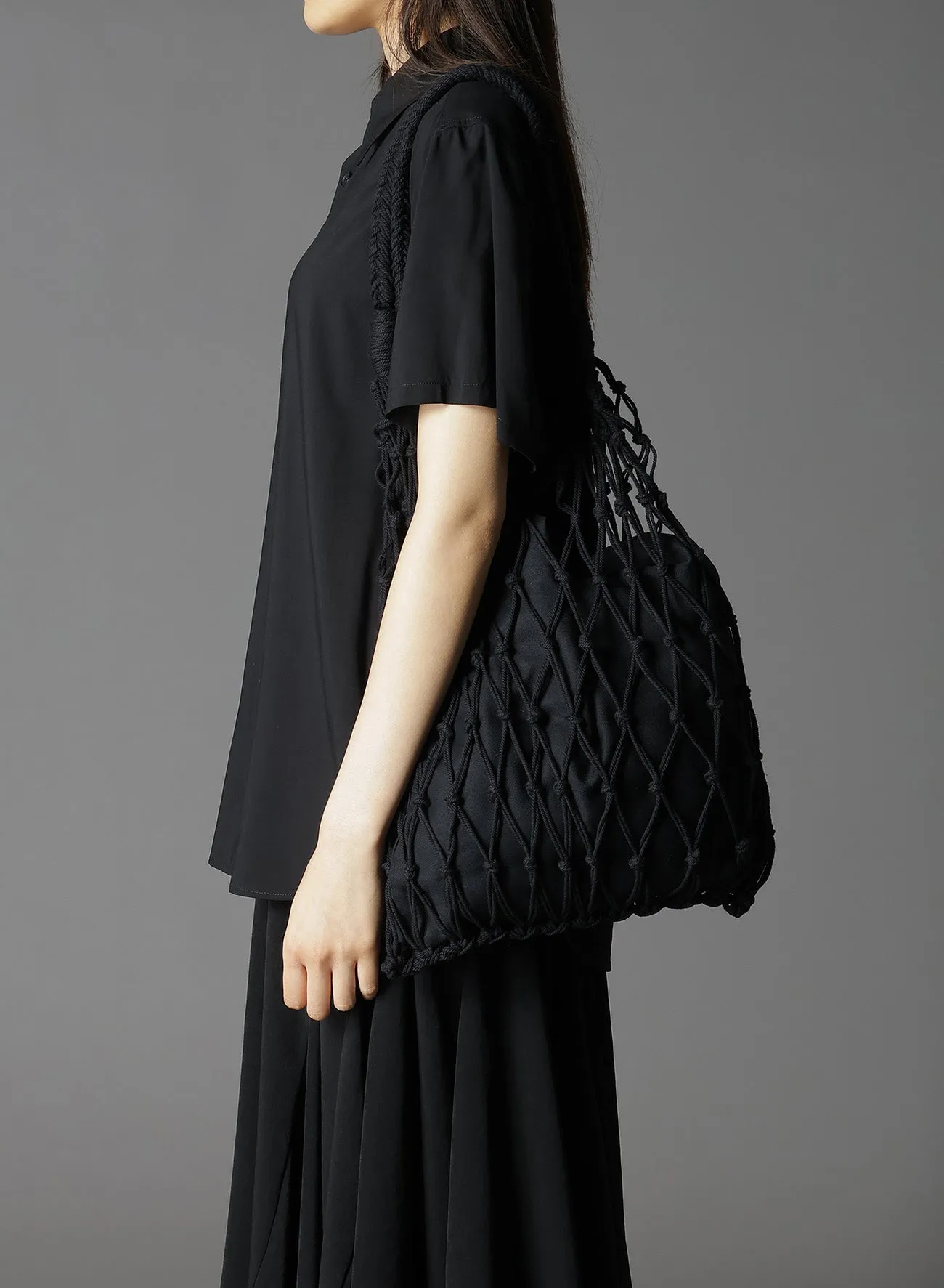 ROPE STRINGS MACRAME BAG