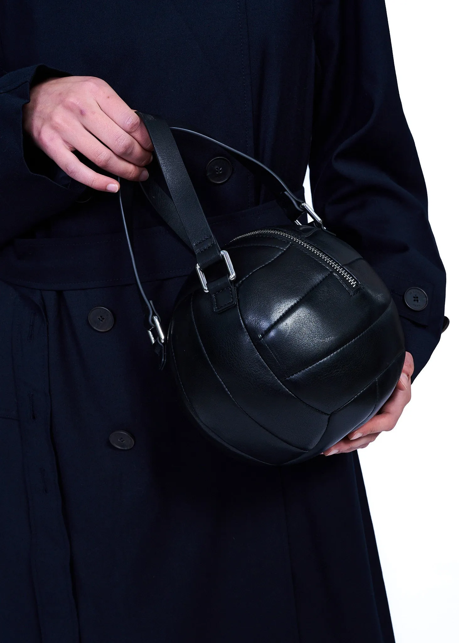 VIAVIA Genuine Leather Volleyball Bag